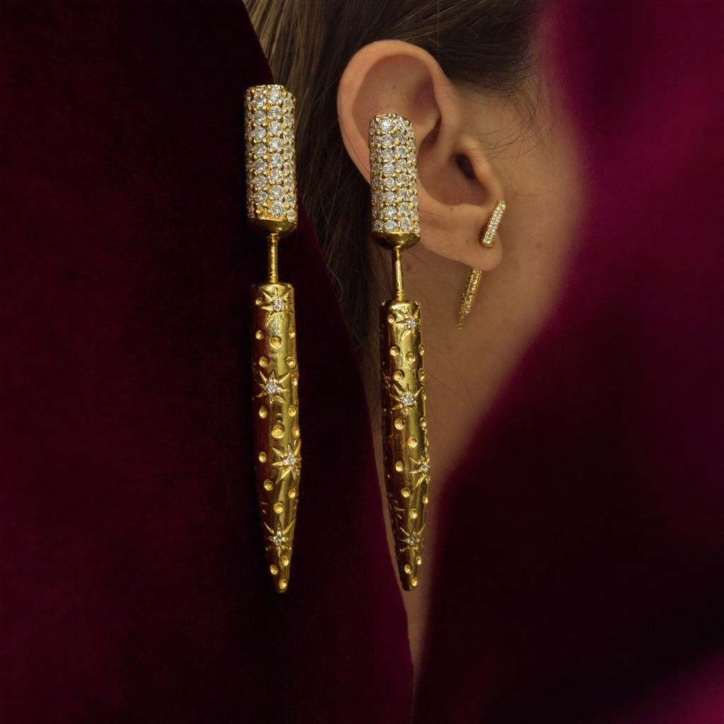 Nujoum Pin Earrings - Gold with Diamonds