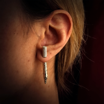 Nujoum Pin Earrings - Silver with Diamonds